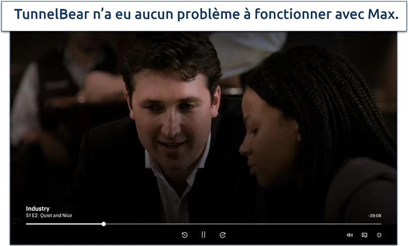 Capture d’écran de l’industrie en streaming sur Max avec TunnelBear connecté